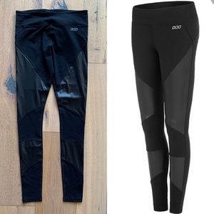 Lorna Jane Moto F/L tight size XS